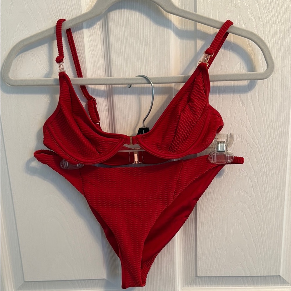 Lounge Red Bikini Set